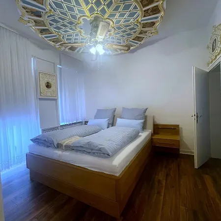Grande Mit Whirlpool-badewanne Und 150 Qm Mitten Im Zentrum Apartment Bad Harzburg