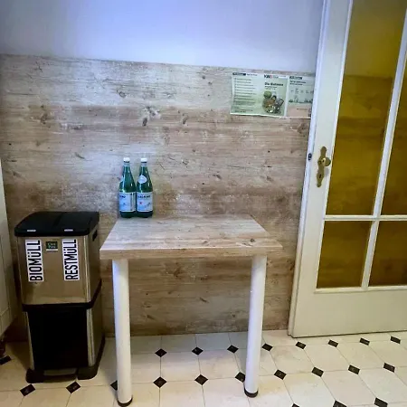 Grande Mit Whirlpool-badewanne Und 150 Qm Mitten Im Zentrum