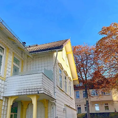 Grande Mit Whirlpool-badewanne Und 150 Qm Mitten Im Zentrum Appartement Bad Harzburg